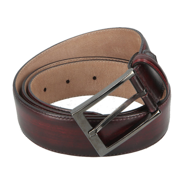 Handmade in Spain, using full grain calf leather from Tanneries d'Annonay.Stainless steel buckle made in Spain.